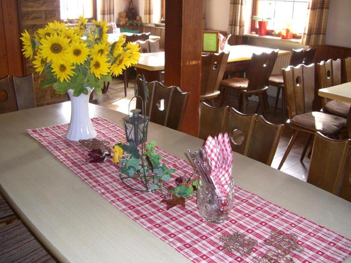 Gasthaus Zum Baeren Gaestehaus Wittighausen ภายนอก รูปภาพ